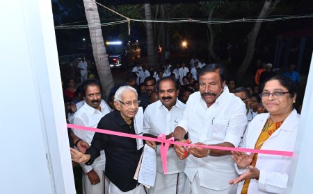 பெரியார் மருந்தியல் கல்லூரியில் பிராணிகள் பராமரிப்புக் கூடம் திறந்து வைத்த அமைச்சர்கள்
