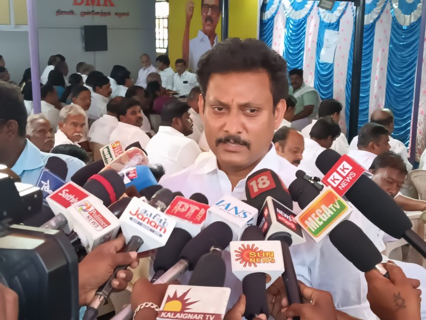 ஆம்புலன்ஸ் என்பது உயிர் காக்கக்கூடியது அதனுடைய முக்கியத்துவத்தை குறைக்கும் வகையில் எடப்பாடி பழனிச்சாமி பேசியிருக்கக் கூடாது - அமைச்சர் அன்பில் மகேஸ் பொய்யாமொழி