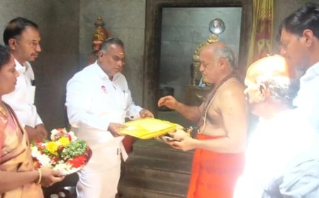 விஜய் பரப்புரைக்கு அனுமதி கோரி மனு அளித்த புஸ்லி ஆனந்த்; விடுதி கிடைப்பதில் இழுபறி; கமிஷனர் அலுவலகத்தில் தள்ளுமுள்ளு