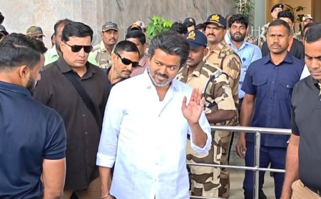 தவெக தலைவர் விஜய் திருச்சியில் இருந்து நாகை புறப்பட்டார்