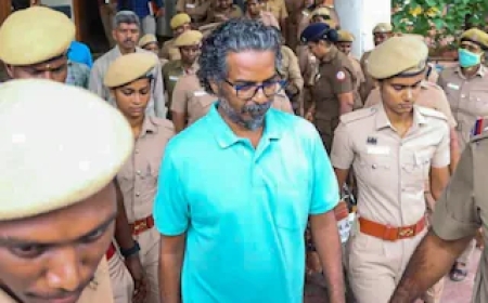 கரூர் துயரம்; பிரபல யூடியூபர் பெலிக்ஸ் ஜெரால்ட் கைது