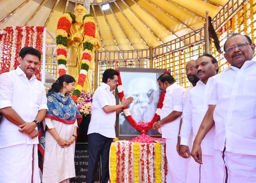 திருச்சியில் பெரியார் சிலைக்கு மரியாதை செய்த முதல்வர்; அமைச்சர்கள் பிரம்மாண்ட வரவேற்பு