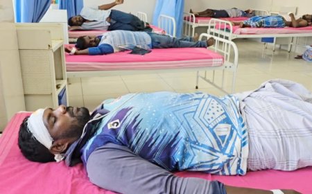 நாகை மீனவர்களை தாக்கி பொருட்களை கொள்ளையடித்த இலங்கை கடல் கொள்ளையர்கள்; 11 பேர் மருத்துவமனையில் அனுமதி