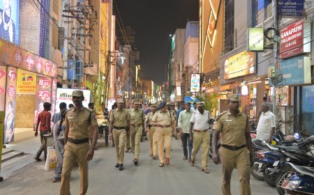 தீபாவளி; என்.எஸ்.பி சாலையில் மாநகர காவல் ஆணையர் ஆய்வு