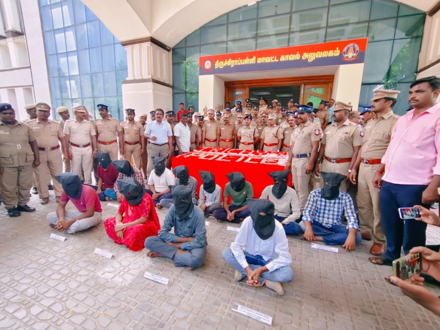 திருச்சியில் ரூ.11 கோடி மதிப்பிலான தங்க நகைகள் கொள்ளை; 12 பேர் கைது;9.5 கிலோ தங்க நகைகளை மீட்ட எஸ்.பி.தலைமையிலான தனிப்படை