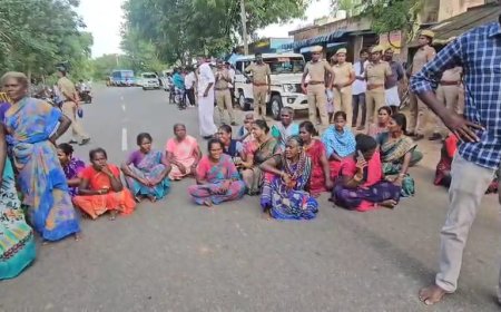இளையான்குடி அருகே இளமனூரில் சமூக மோதல் – இரண்டு காவலர்கள் உட்பட 5 பேர் காயம்; சாலை மறியலால் போக்குவரத்து பாதிப்பு