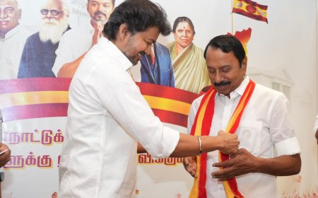 50 ஆண்டுகளாக ஒரே இயக்கத்தில் இருந்த அண்ணன் செங்கோட்டையன் நம்மோடு இணைந்தது மிகப்பெரிய உறுதுணையாக இருக்கும்- விஜய்