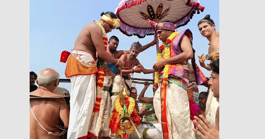 சிதம்பரம் நடராஜர் கோவிலில் விண்ணதிர்ந்த கோவிந்தா கோவிந்தா கோஷம்; 30 ஆண்டுகளுக்கு பின்னர் தில்லை கோவிந்தராஜ பெருமாள் கோவில் கும்பாபிஷேகம் கோலாகலம்