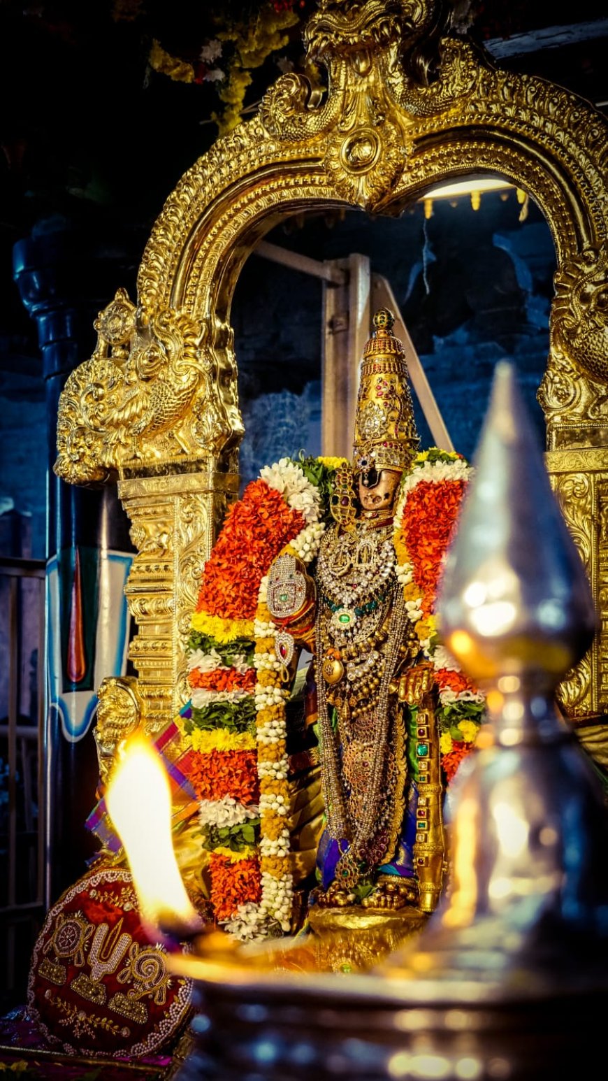 ஸ்ரீரங்கத்தில் வைகுந்த ஏகாதசி பெருவிழா  உற்சாகத்துடன் துவக்கம்: பகல் பத்து முதல் நாளான இன்று பல்லாயிரக்கணக்கானோர் தரிசனம்