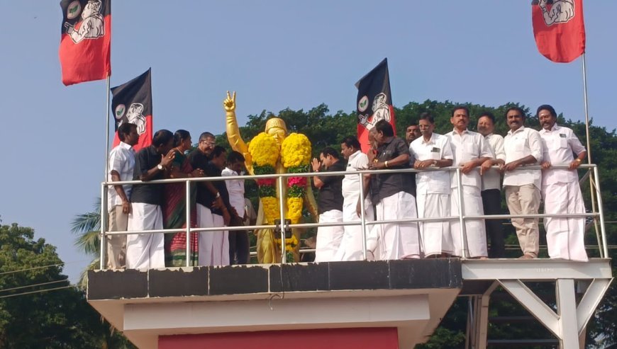 எம்ஜிஆர் நினைவு தினம்; அன்னதானம் வழங்கிய முன்னாள் எம்பி ப.குமார்