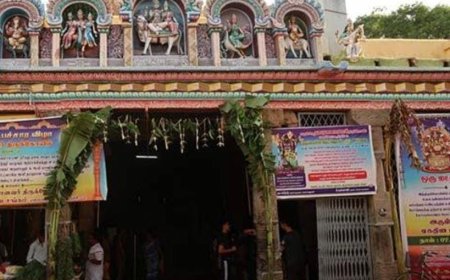 புத்தாண்டு பிறப்பு : திருச்சி கோயில்களில் அலைமோதிய பக்தர்கள் கூட்டம்