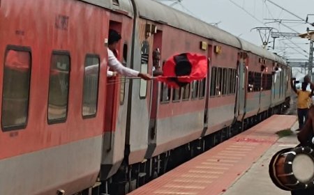 சோழன் விரைவு ரயில் திருவெறும்பூரில் நின்று சென்றது; துரை வைகோவுக்கு பொதுமக்கள் பாராட்டு