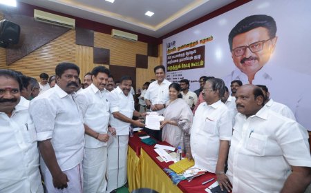 தமிழகத்தின் இரண்டாவது தலைநகரமாகுமா திருச்சி? திமுக தேர்தல் அறிக்கை தயாரிப்புக்குழுவினரிடம் அமைச்சர்கள் கே என் நேரு, மகேஷ் மனு