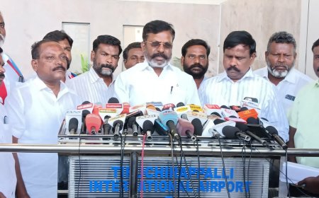 உழைக்கிறோம், அதிகாரத்தில் பங்கு வேண்டும் என்று கேட்பது தவறு கிடையாது- திருச்சியில் தொல் திருமாவளவன்