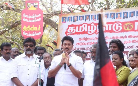 ஒன்றிய அரசு தவறு செய்தது என்றால் அதை எதிர்த்து விஜய் பேசுவதில்லை- அமைச்சர் அன்பில் மகேஷ் பொய்யாமொழி