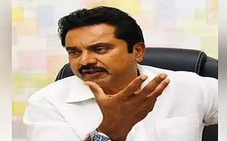 பா.ஜ.க-வில் இருந்து விலகுகிறாரா சரத்குமார்? நாளை நிர்வாகிகளுடன் ஆலோசனை