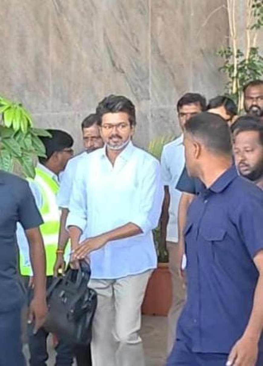 தஞ்சையில் விஜய்; எத்தனை முறை அறிவுறுத்தியும் வாகனத்தை பின் தொடர்ந்த கூட்டம்