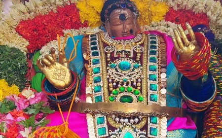 மலைக்கோட்டை தாயுமான சுவாமி கோவிலில் தாயாக மாறி பிரசவம் பார்த்த இறைவன்; ஏராளமான கர்ப்பிணிகள் பங்கேற்பு