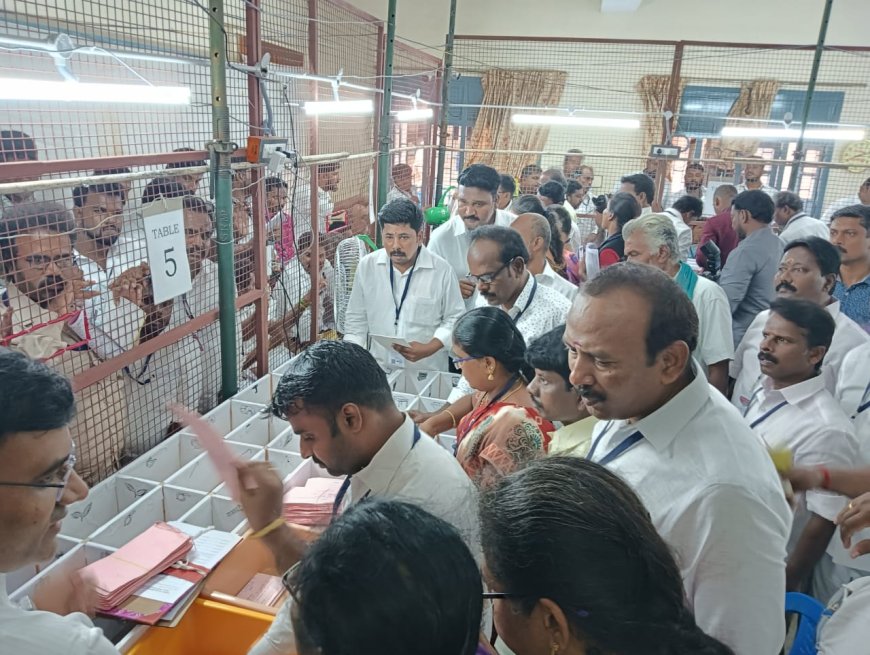 தபால் வாக்குகளில் திமுக முன்னிலை; திருச்சி கிழக்கில் விஜய் பின்னடைவு:திருச்சி மேற்கில் கே,என் .நேரு பின்னடைவு