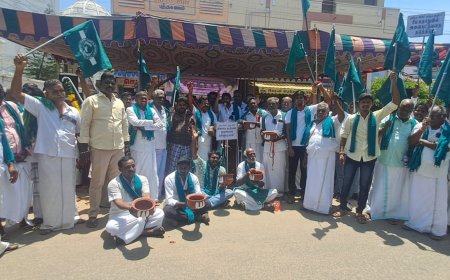 சீர்காழியில் தூக்கு கயிறு அணிந்தும், மண்சட்டி ஏந்தியும் காவிரி டெல்டா விவசாய சங்கங்களின் கூட்டமைப்பினர் ஆர்ப்ட்டம்