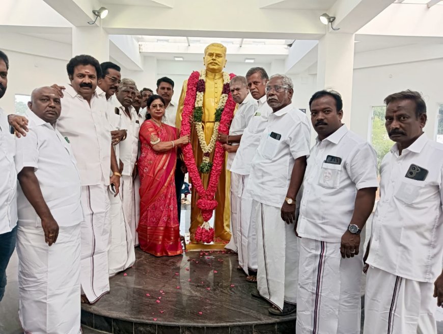 அதிமுகவை நான் வழிநடத்துகிறேன் என கூறுவது தவறான தகவல்- லீமாரோஸ் மார்ட்டின்  