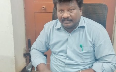 நிலுவைத் தொகை வழங்க லஞ்சம்; மாவட்ட கல்வி அதிகாரி கைது