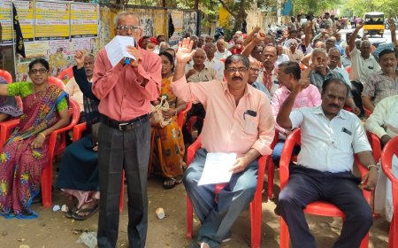 காசில்லா மருத்துவ சிகிச்சையை உறுதிப்படுத்தக்கோரி தமிழ்நாடு அரசு அனைத்துத் துறை ஓய்வூதியர்கள் ஆர்ப்பாட்டம்