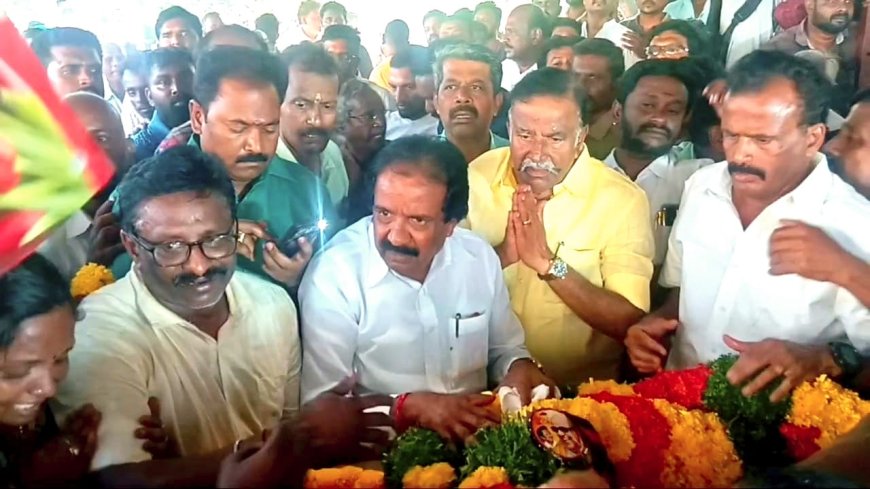 வியட்நாம் படகு விபத்தில் பலியானோர் உடல்களுக்கு துணை சபாநாயகர், திருச்சி எம்பி, முன்னாள் அமைச்சர் கே. என்.நேரு மரியாதை 