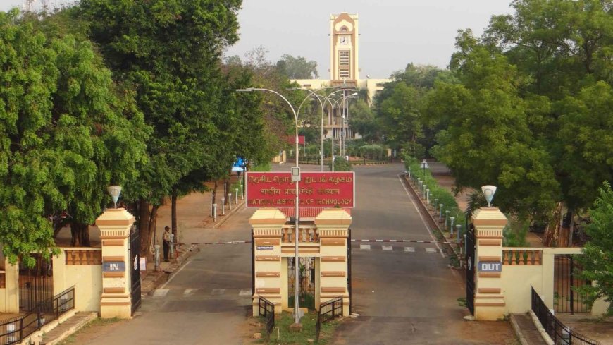 பேராசிரியையுடன் நெருக்கம்; ஆதாரங்களை கணவருக்கு அனுப்பிய என்​ஐடி பேராசிரியர் கைது