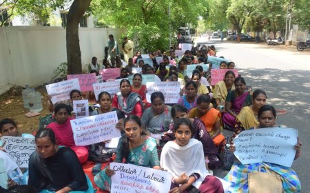 விலைவாசி உயர்வுக்கு ஏற்ப ஊதியத்தை உயர்த்திக் கொடு; தமிழ்நாடு டிஜிட்டல் கல்வி பணியாளர்கள் நலச்சங்கத்தினர் உண்ணாவிரதம் 